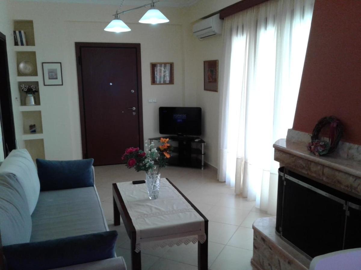 Avia, House With Privillaged View, 100 Meters From The Sea Holiday home